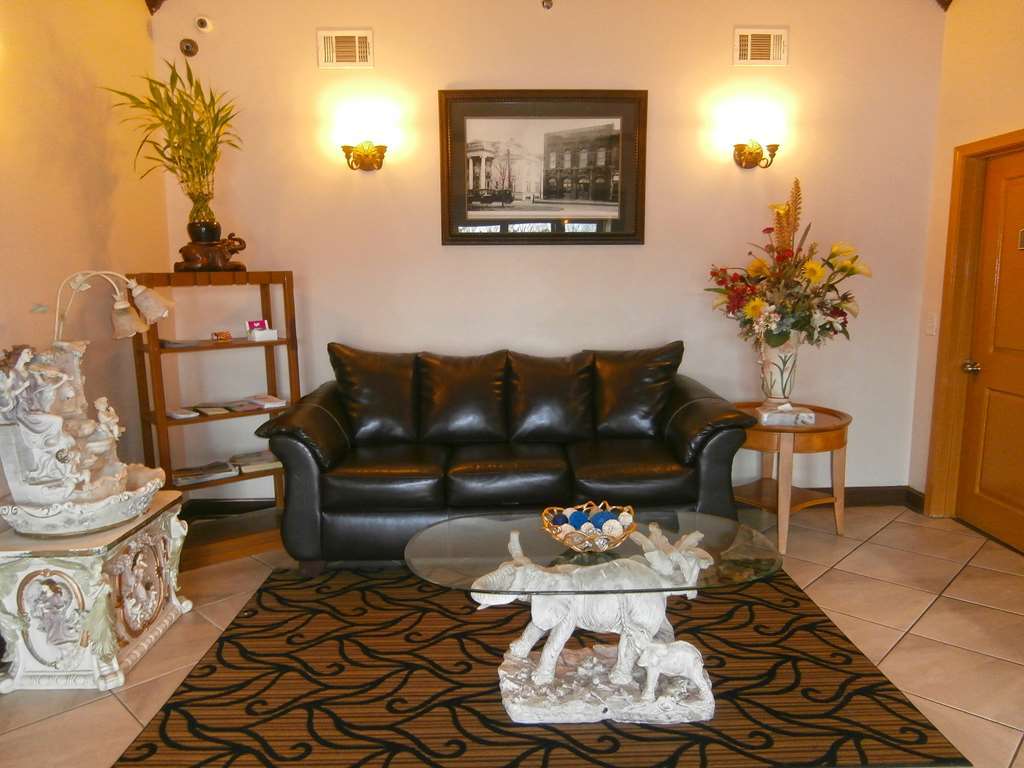 Americas Best Value Inn & Suites-Griffin Dalaman gambar