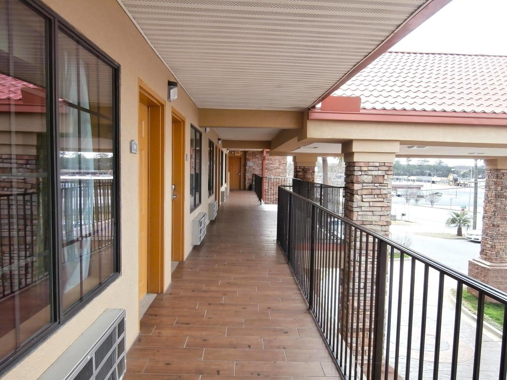 Americas Best Value Inn & Suites-Griffin Luaran gambar